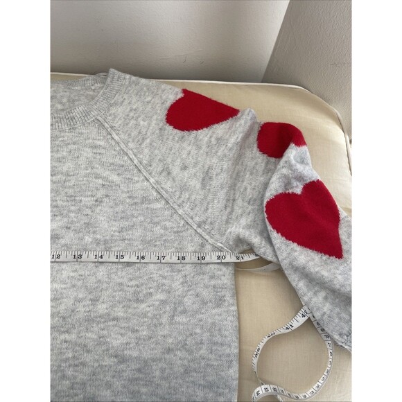Cece Soft Gray Sweater Red Heart Raglan Pullover M - Picture 4 of 7